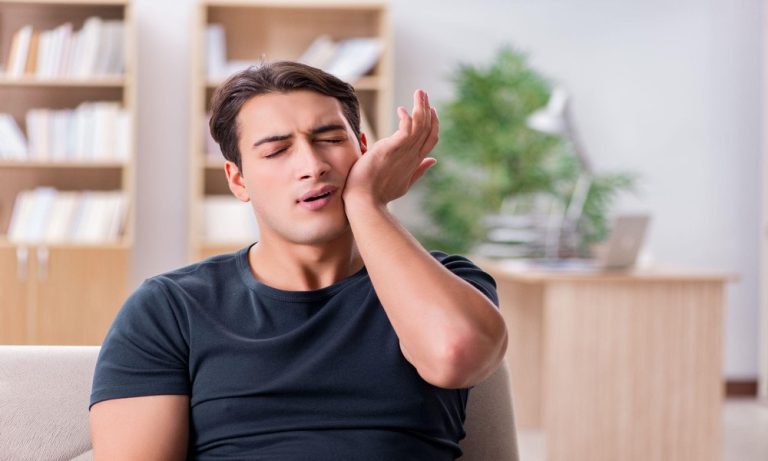How to Handle Emergency Dental Cases When Your Insurance Falls Short
