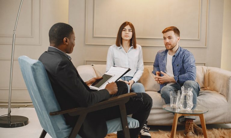 What a Psychotherapist in Singapore Looks for During Your First Visit